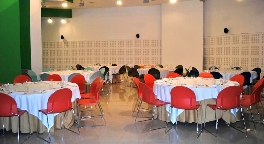 Hotel Ciutat Igualada Zewnętrze zdjęcie