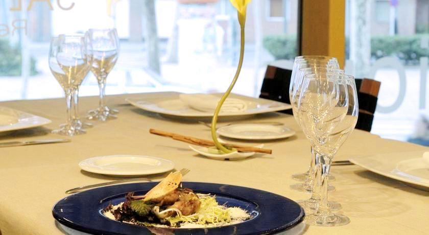Hotel Ciutat Igualada Zewnętrze zdjęcie